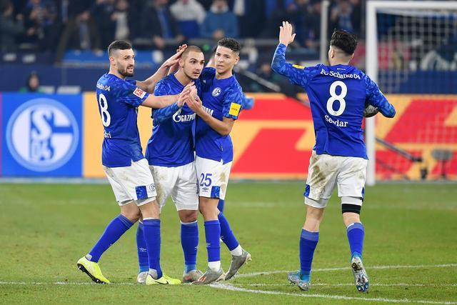 沙尔克04击败弗赖堡,继续保持不败纪录的简单介绍 沙尔克04击败弗赖堡,继续保持不败纪录的简单介绍