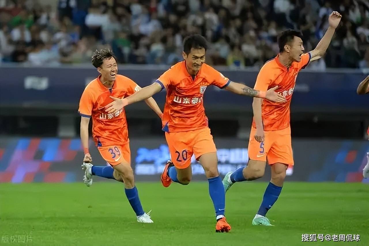 主力中场爆发异军突起,球风成为队内亮点的简单介绍 主力中场爆发异军突起,球风成为队内亮点的简单介绍